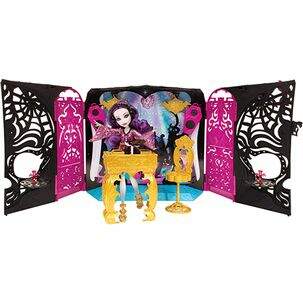 Monster High - 13 Wishes Festa Quarto com Boneca Y7720 - Mattel 